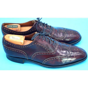 ROYAL TWEED BY CHEANEY OF ENGLAND BURGUNDY WING TIP LACE UP SHOES SIZE 10.5.